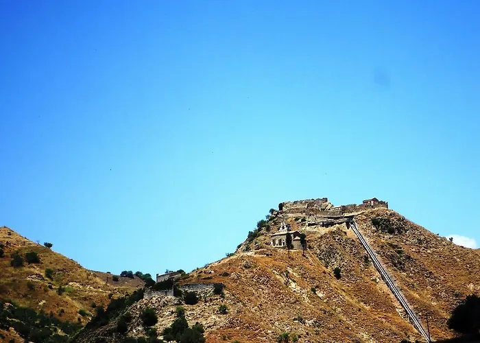 Ciuscia كالاتابيانو
